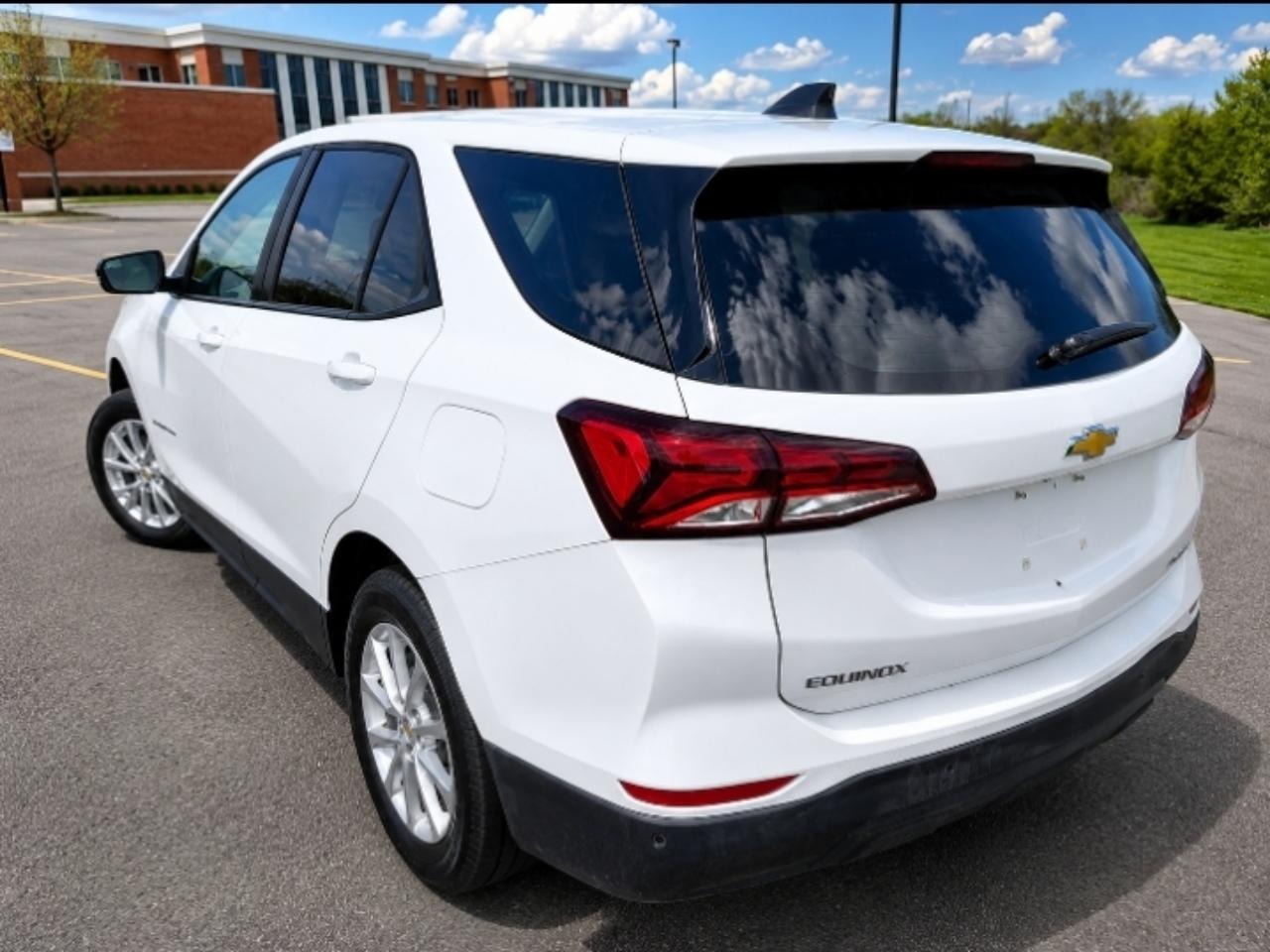 Chevrolet Equinox LS 1.5 AWD 2024