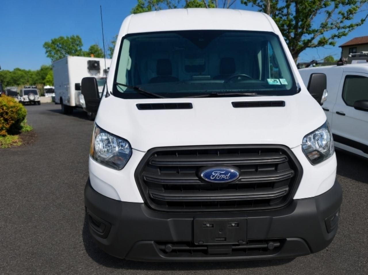 Ford Transit 250 Van Med. Roof w/Sliding Pass. 148-in. WB 2020
