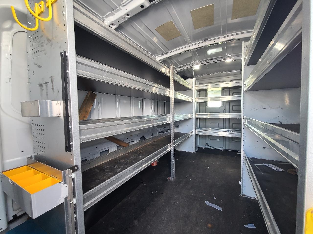 Ford Transit 250 Van Med. Roof w/Sliding Pass. 148-in. WB 2020