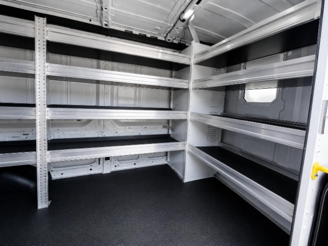 Ford Transit 250 Van Med. Roof w/Sliding Pass. 148-in. WB 2020