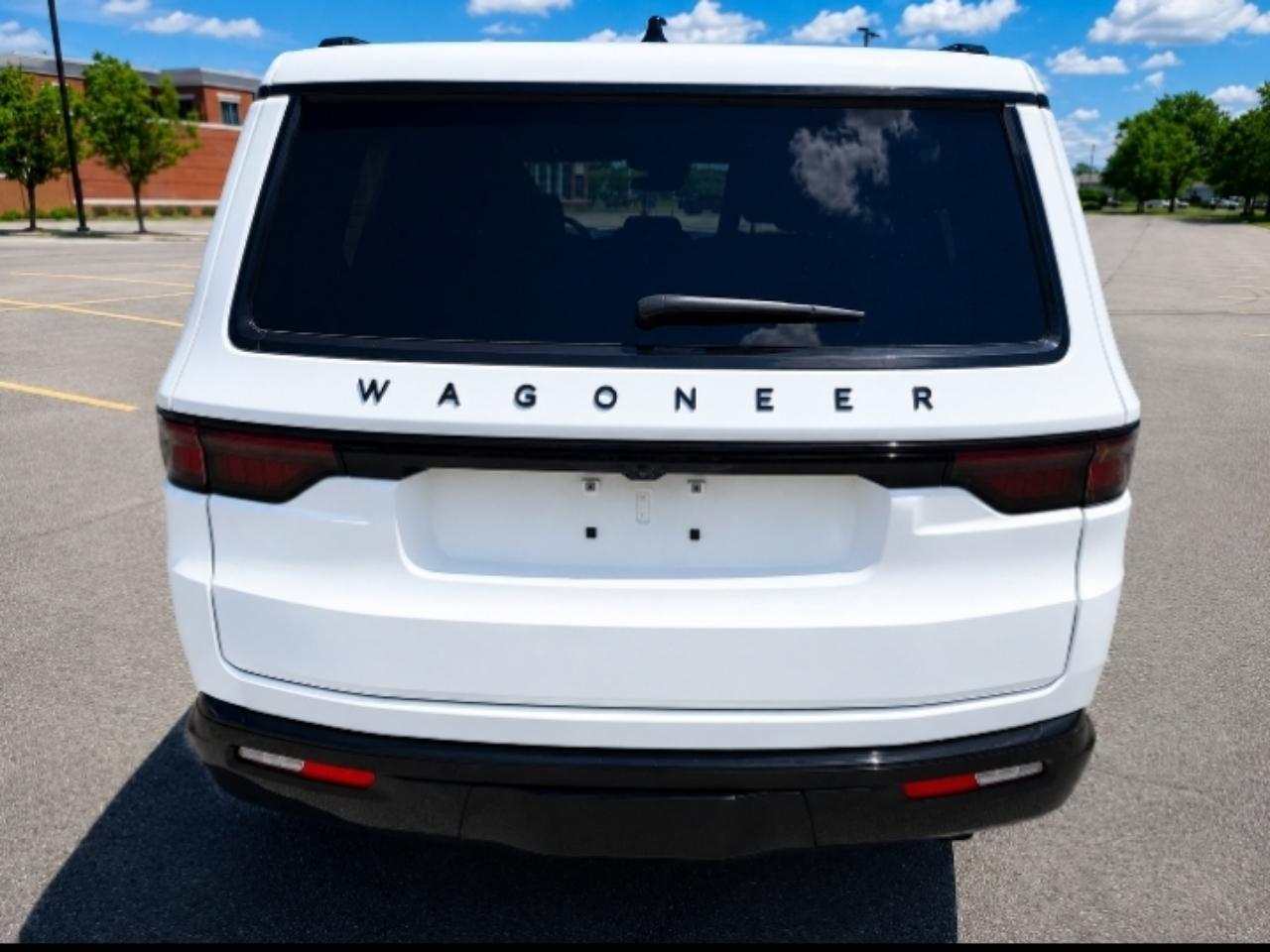 Jeep Wagoneer Series II 4WD 2024