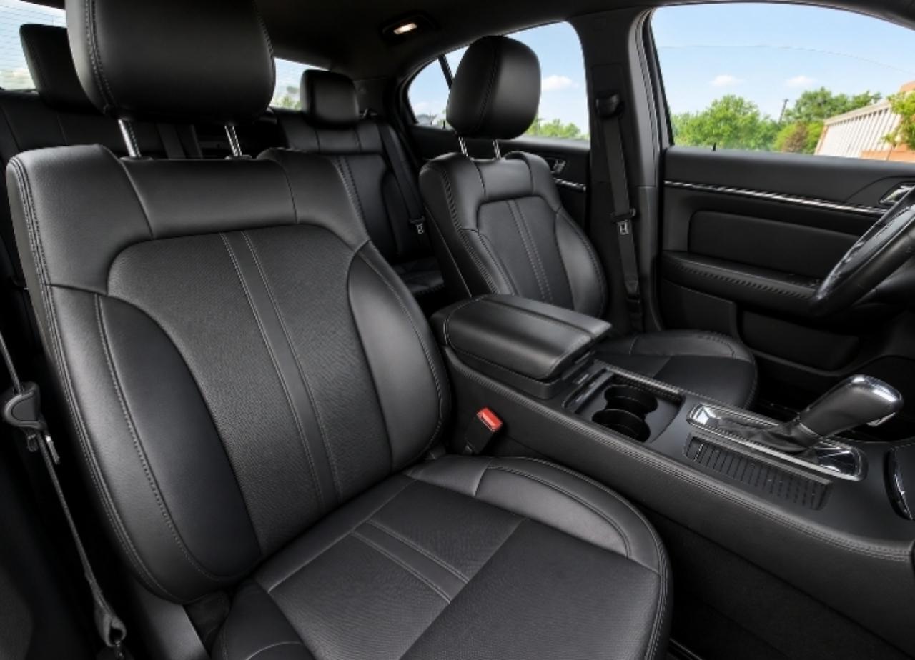 Lincoln MKS FWD 2013