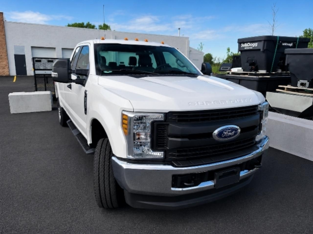 Ford F-250 SD XLT SuperCab Long Bed 4WD 2019