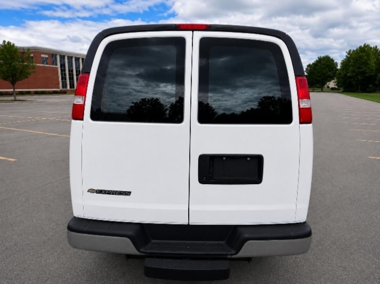 Chevrolet Express 2500 Cargo 2017