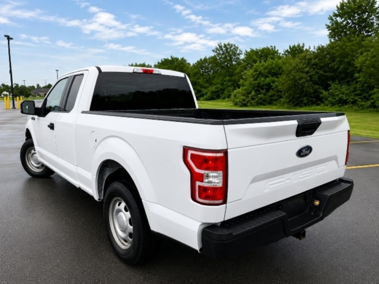 Ford F-150 2WD SuperCab 145" XL 2018
