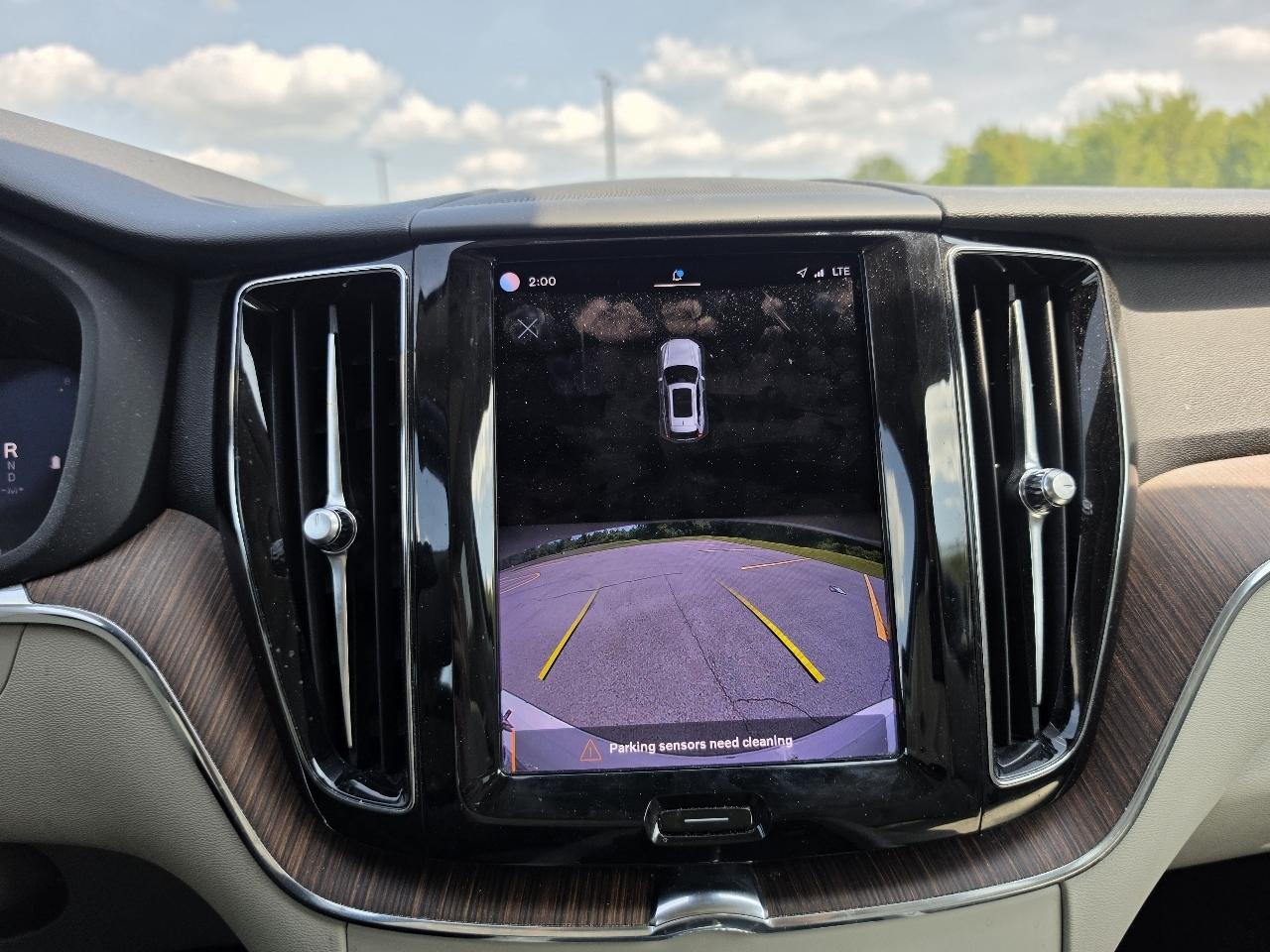 Volvo XC60 T8 Momentum Hybrid AWD 2022