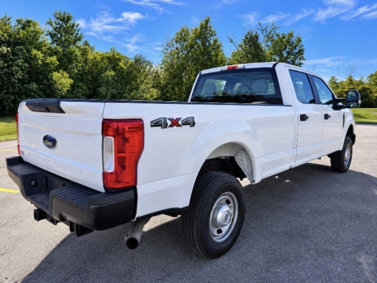 Ford F-250 SD XL Crew Cab Long Bed 4WD 2019