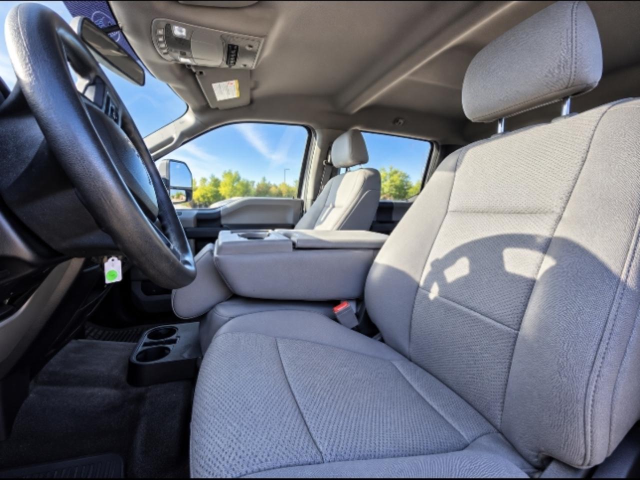 Ford F-250 SD XL Crew Cab Long Bed 4WD 2019
