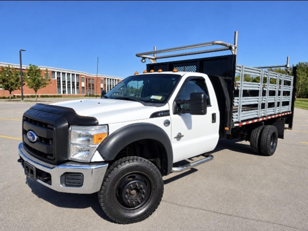 Ford F-550 Regular Cab DRW 2WD 2012