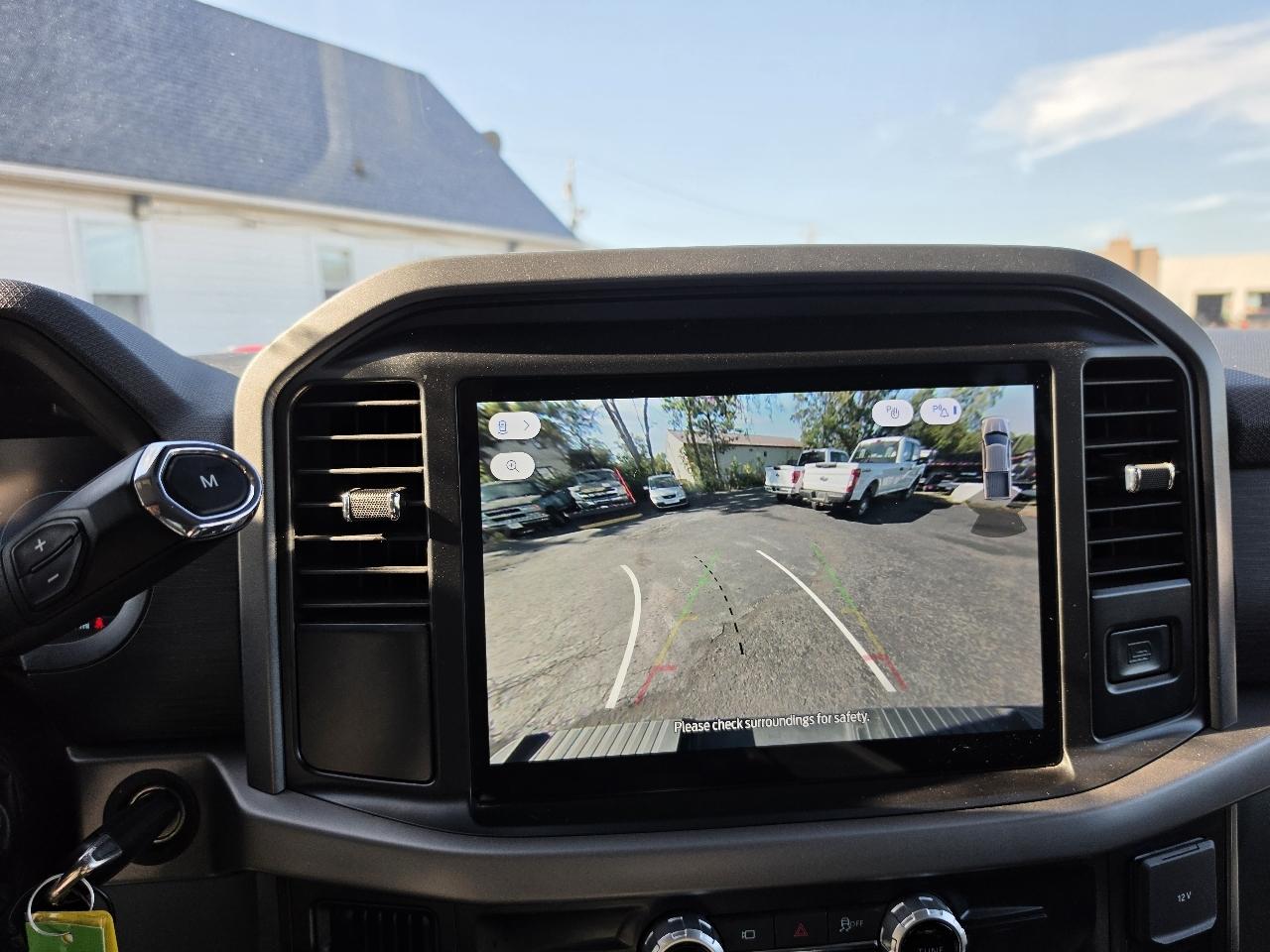 Ford F-150 XLT SuperCrew 5.5-ft. Bed 4WD 2025