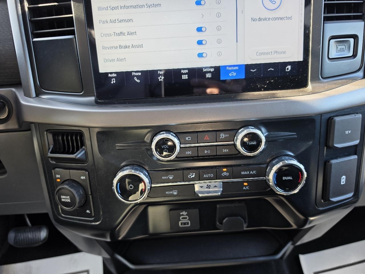 Ford F-150 XLT SuperCrew 5.5-ft. Bed 4WD 2025