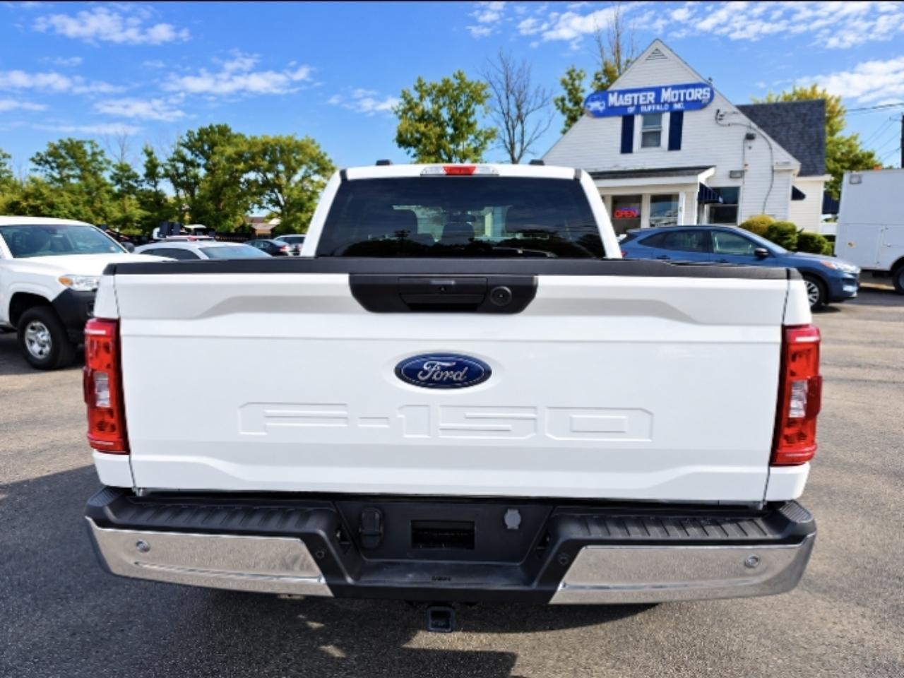 Ford F-150 XLT SuperCrew 6.5-ft Box 4WD 2023