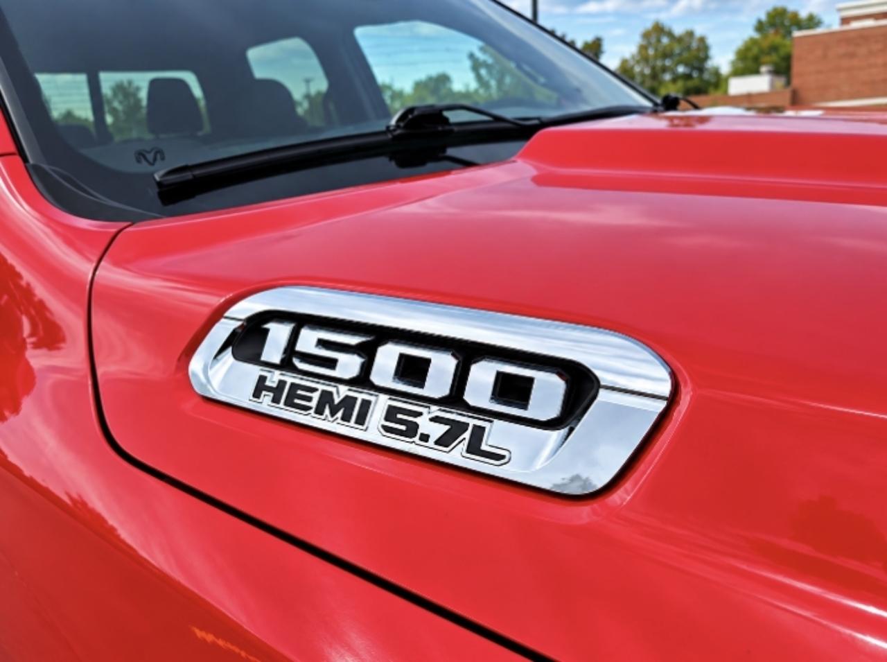RAM 1500 Big Horn Quad Cab 4WD 2020
