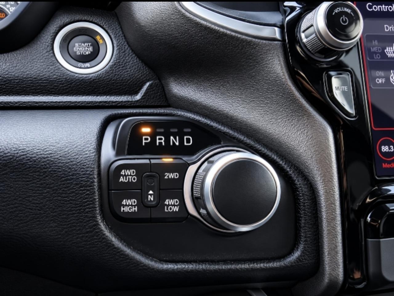 RAM 1500 Big Horn Quad Cab 4WD 2020