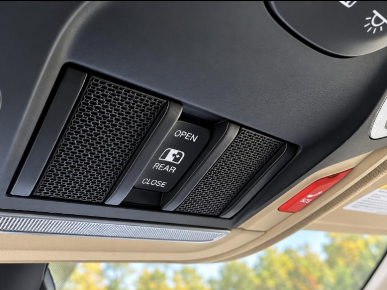 RAM 1500 Big Horn Quad Cab 4WD 2020