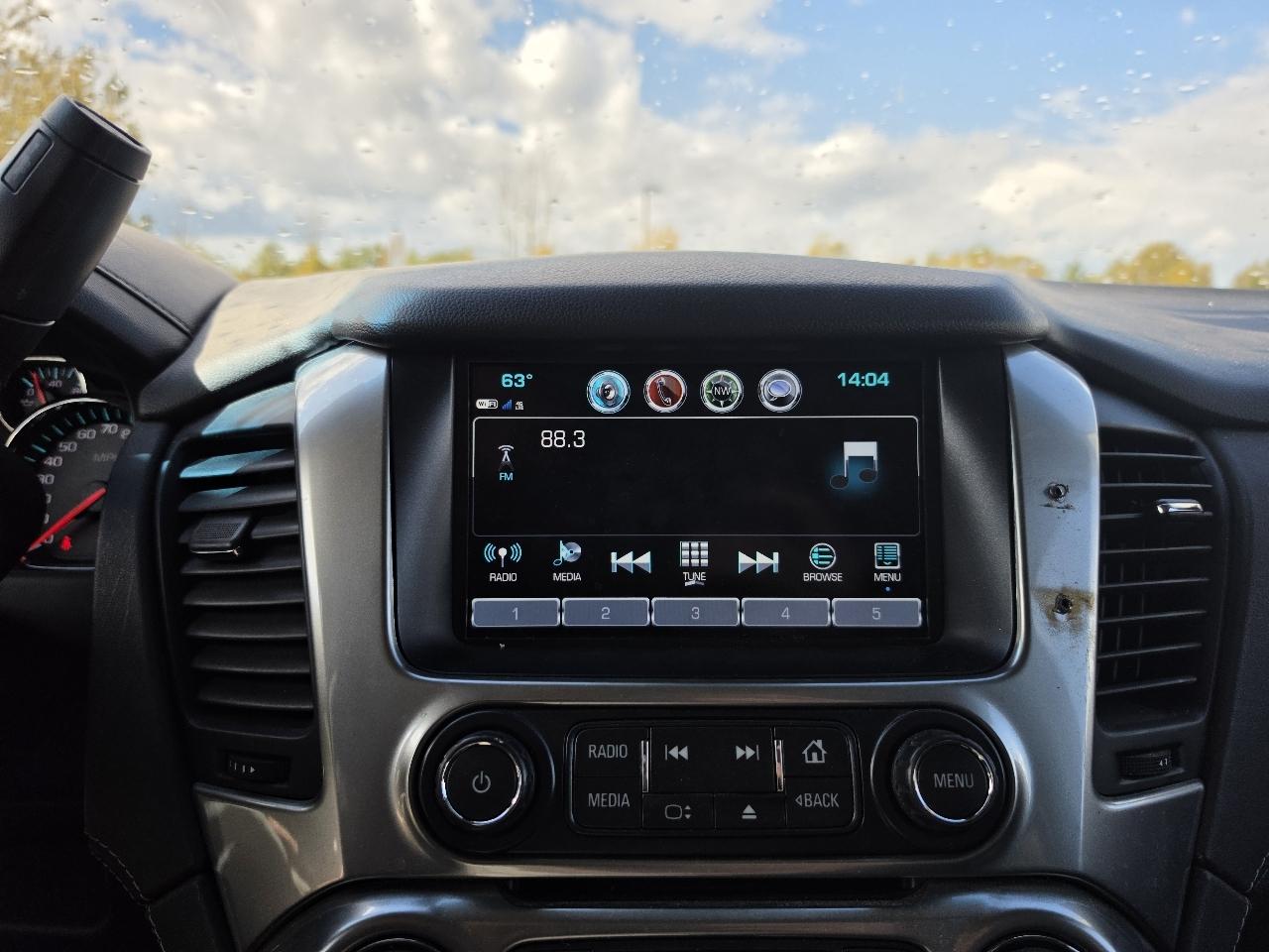 Chevrolet Suburban LS 4WD 2020