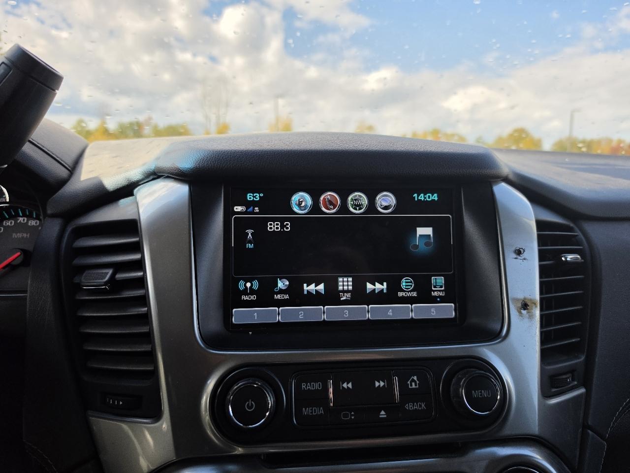 Chevrolet Suburban LS 4WD 2020