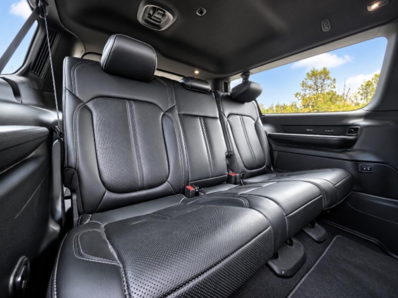 Jeep Wagoneer L Series II 4WD 2024