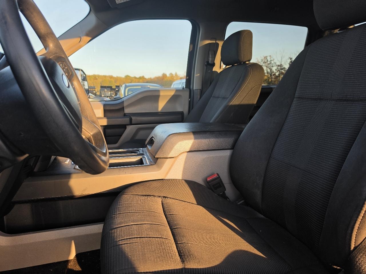 Ford F-150 STX SuperCrew 4WD 2018