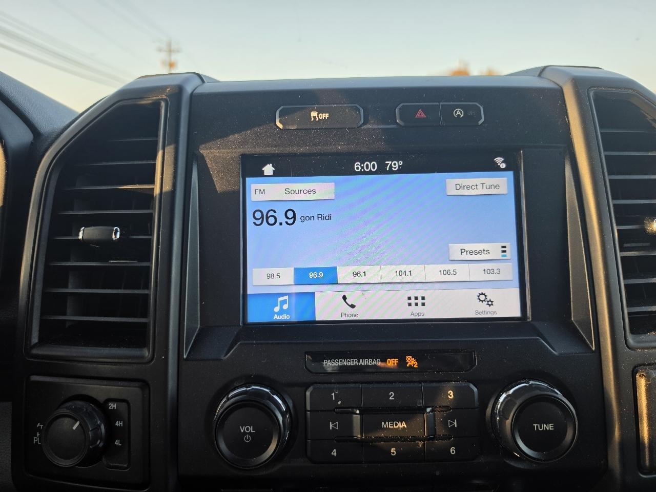 Ford F-150 STX SuperCrew 4WD 2018