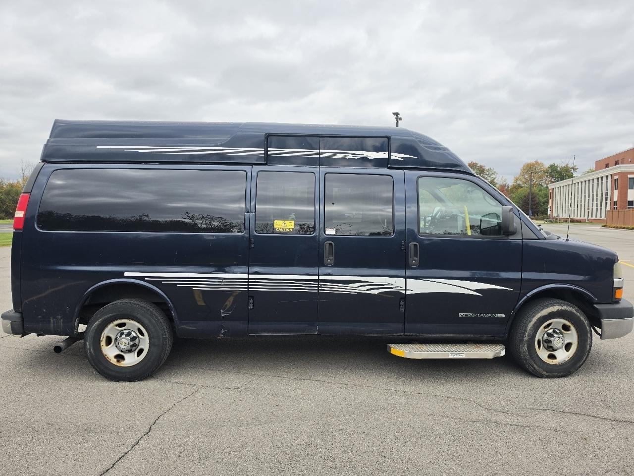 Chevrolet Express LT 3500 Extended 2013