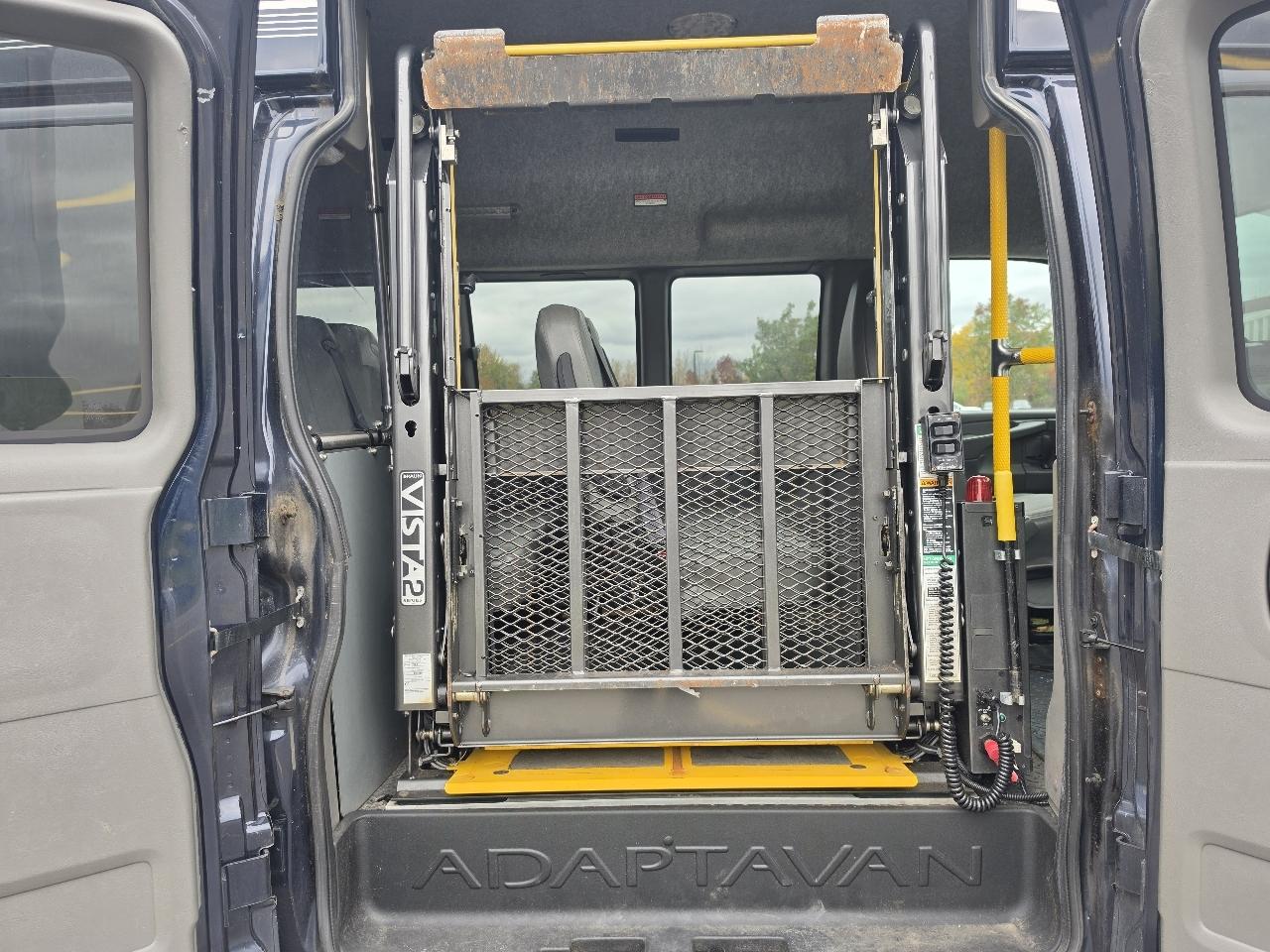 Chevrolet Express LT 3500 Extended 2013