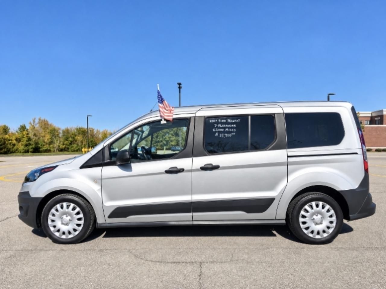 Ford Transit Connect Wagon XL w/Rear Liftgate LWB 2017