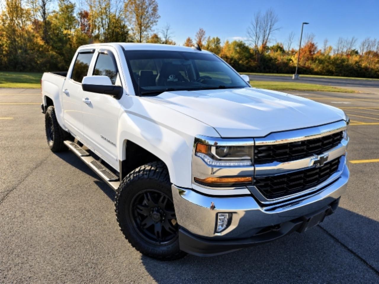Chevrolet Silverado 1500 1LT Crew Cab 4WD 2016
