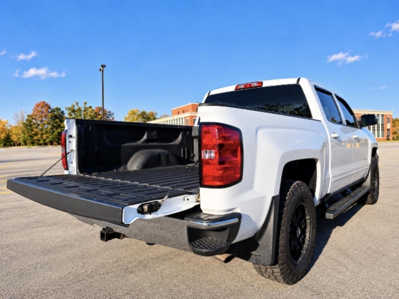 Chevrolet Silverado 1500 1LT Crew Cab 4WD 2016