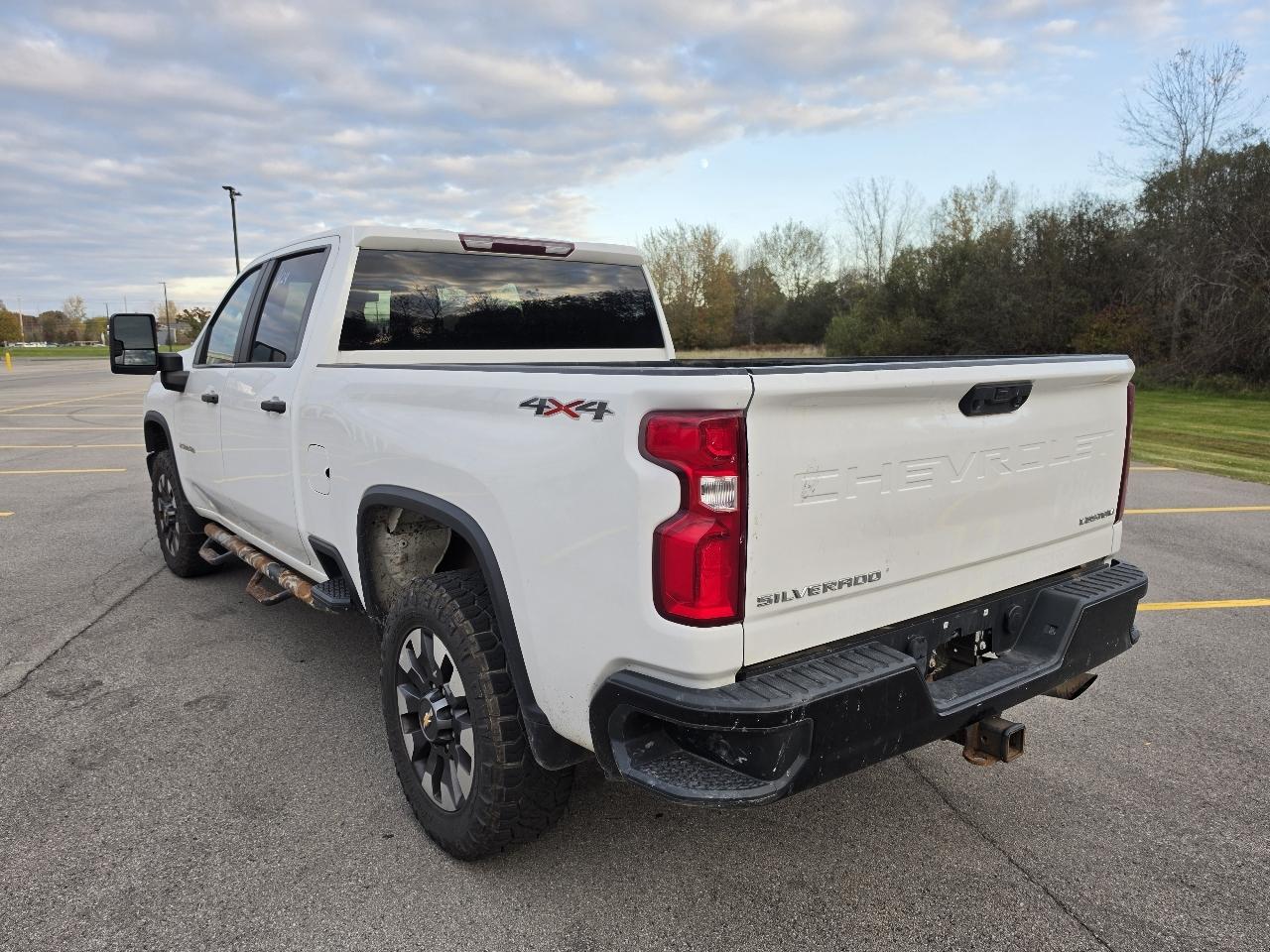 Chevrolet Silverado 2500HD Custom Crew Cab Short Box 4WD 2021
