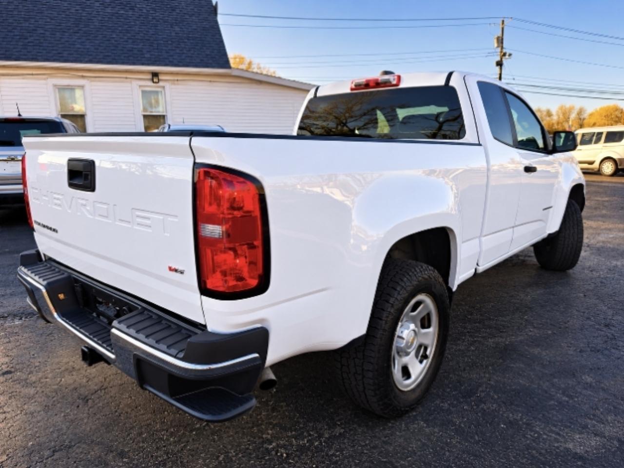 Chevrolet Colorado WT Ext. Cab 4WD 2022