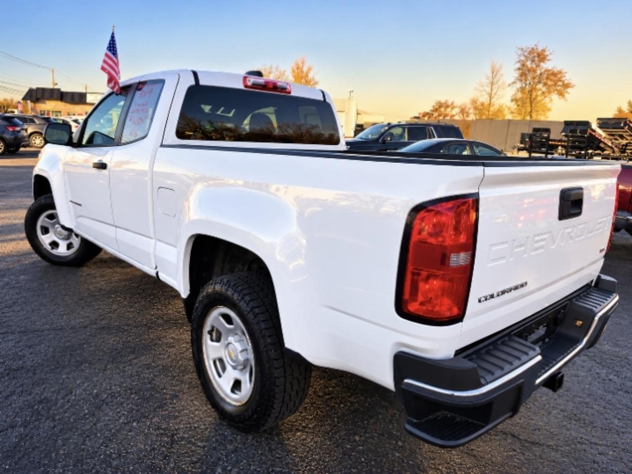 Chevrolet Colorado WT Ext. Cab 4WD 2022