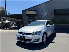 2017 Volkswagen Golf SportWagen 