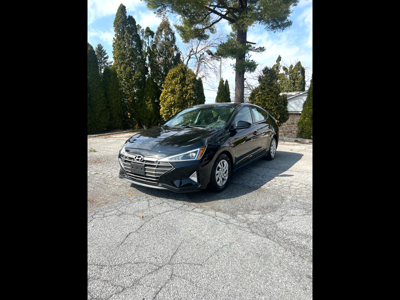 2020 Hyundai Elantra SE 6M