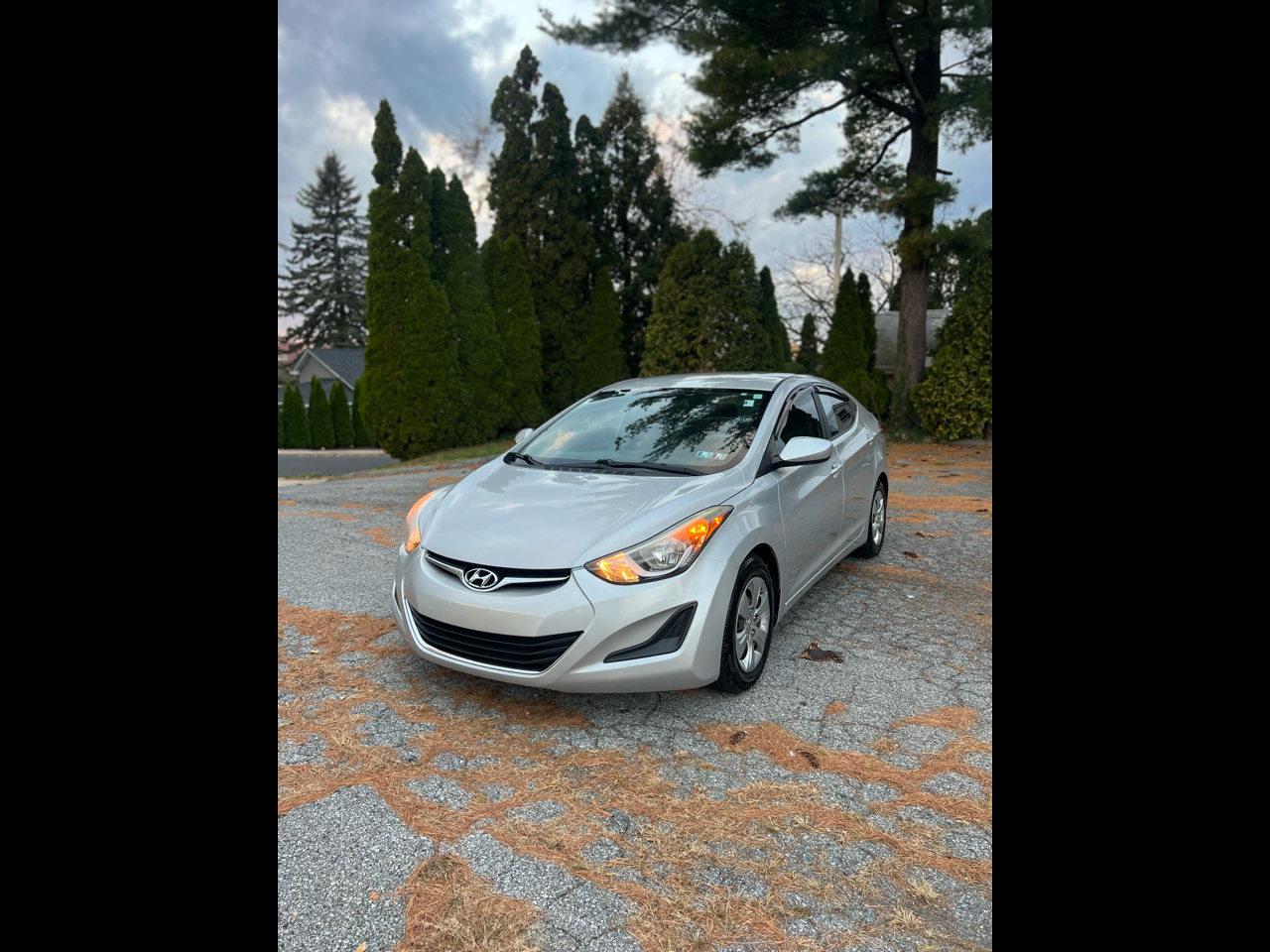 2016 Hyundai Elantra SE 6AT