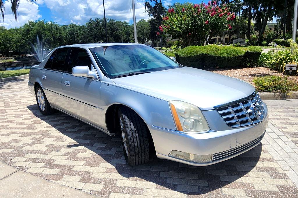 2010 Cadillac DTS