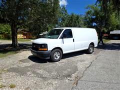 2017 Chevrolet Express  2017 Chevrolet Express