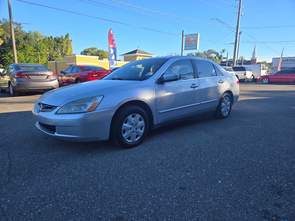 2004 Honda Accord LX sedan AT
