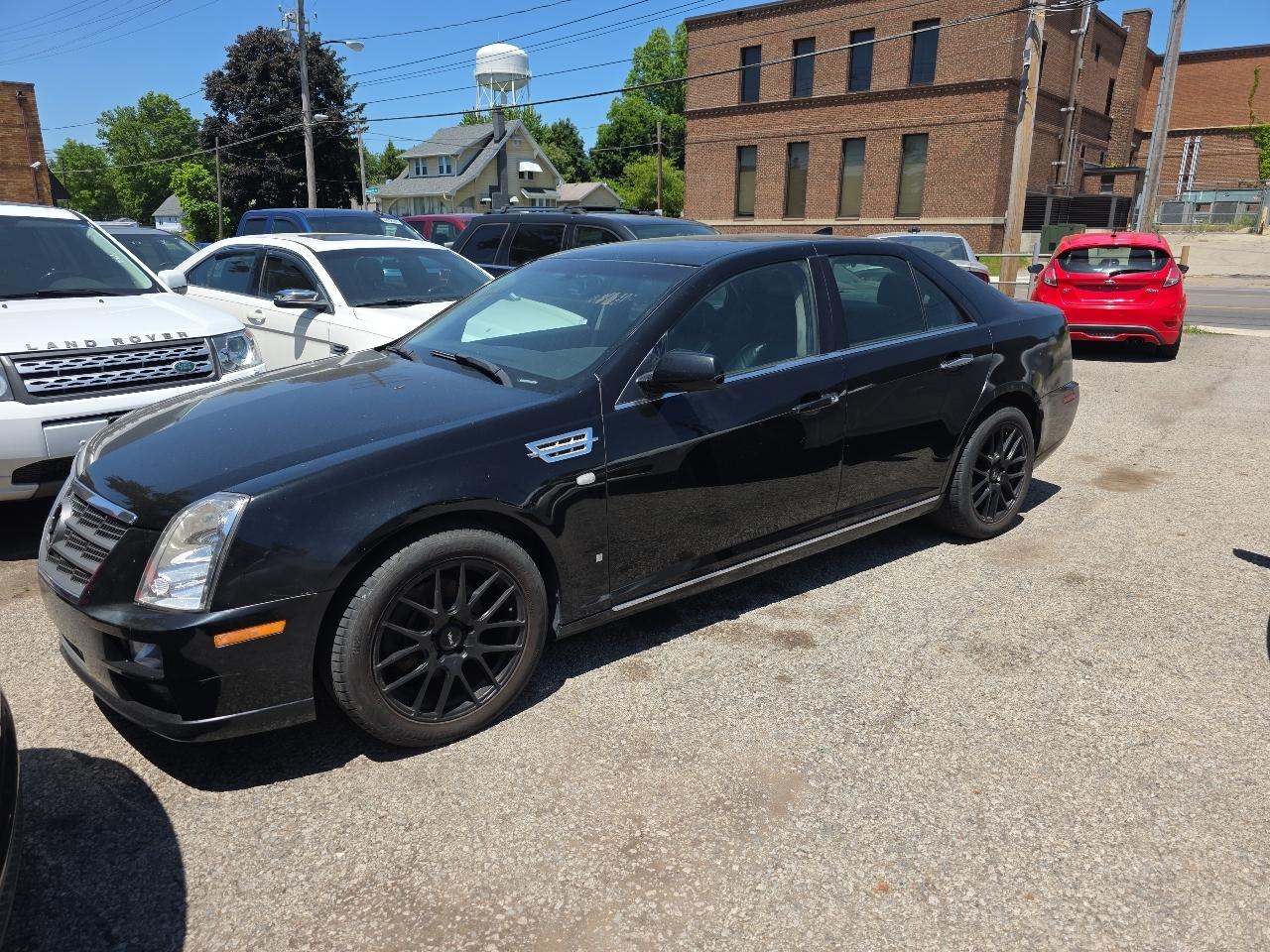 Cadillac STS  2009