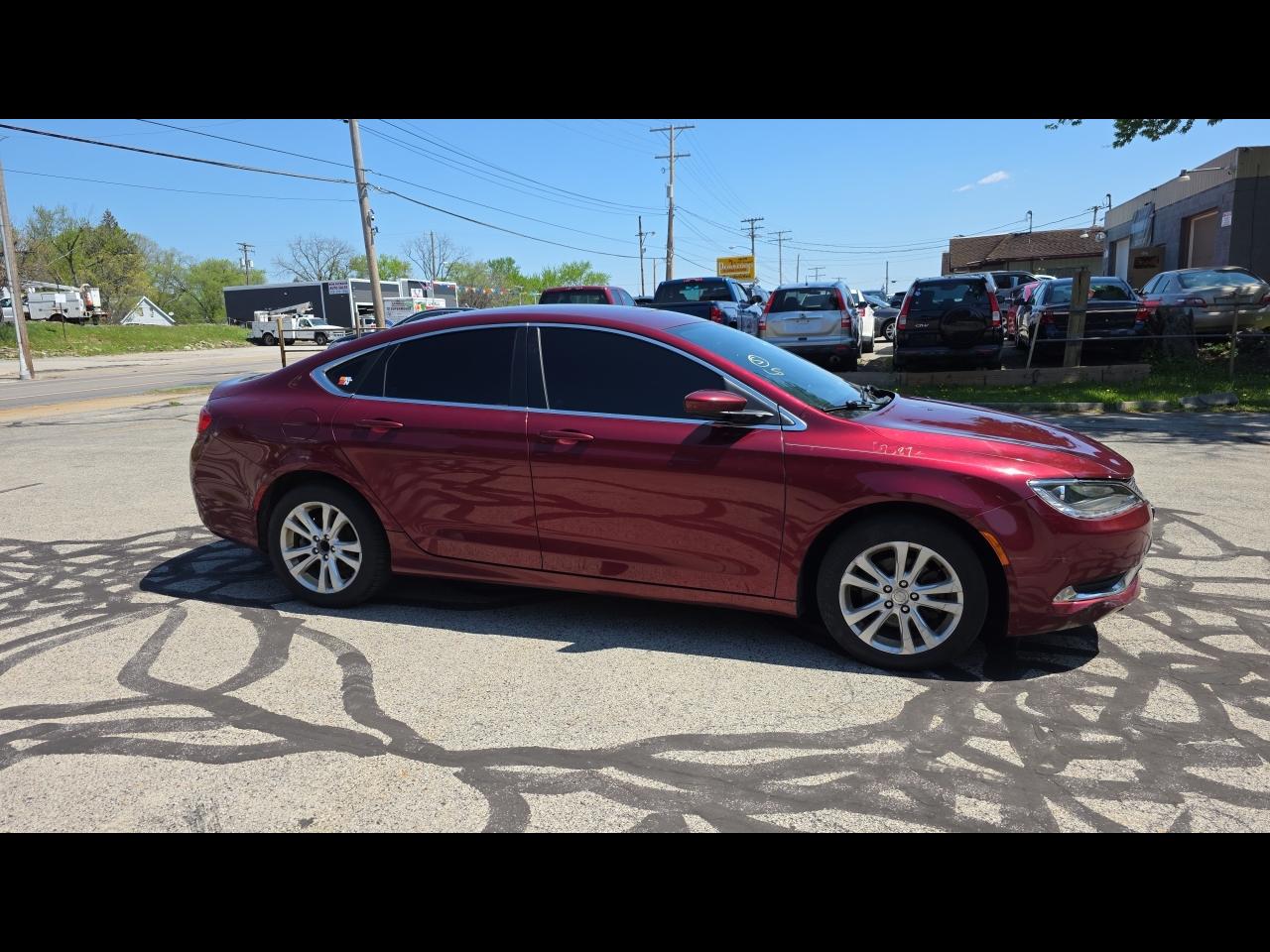 2015 Chrysler 200 Limited's photo