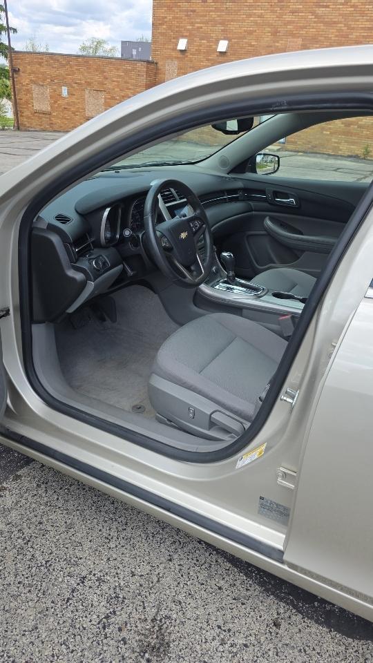 Chevrolet Malibu LS 2013