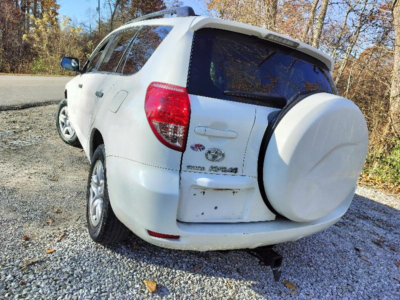 Toyota RAV4 Base I4 2WD 2008