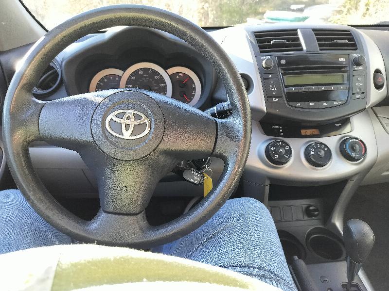 Toyota RAV4 Base I4 2WD 2008