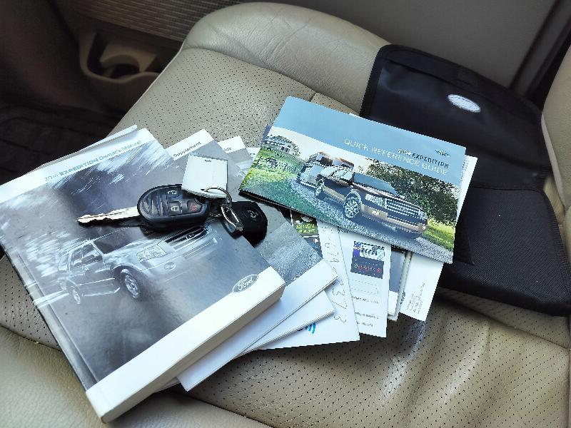 Ford Expedition XLT 4WD 2014