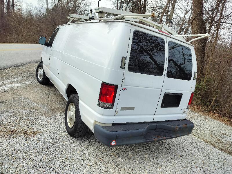 Ford Econoline E-250 2013