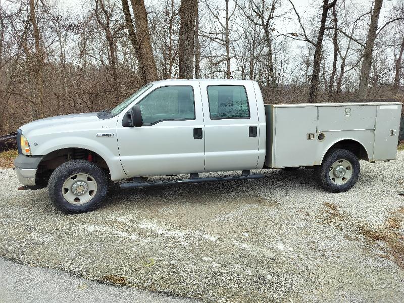 Ford F-350 SD XLT Crew Cab Long Bed 4WD 2006