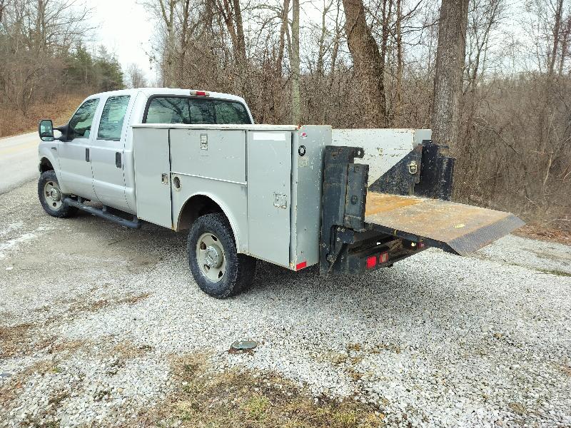 Ford F-350 SD XLT Crew Cab Long Bed 4WD 2006