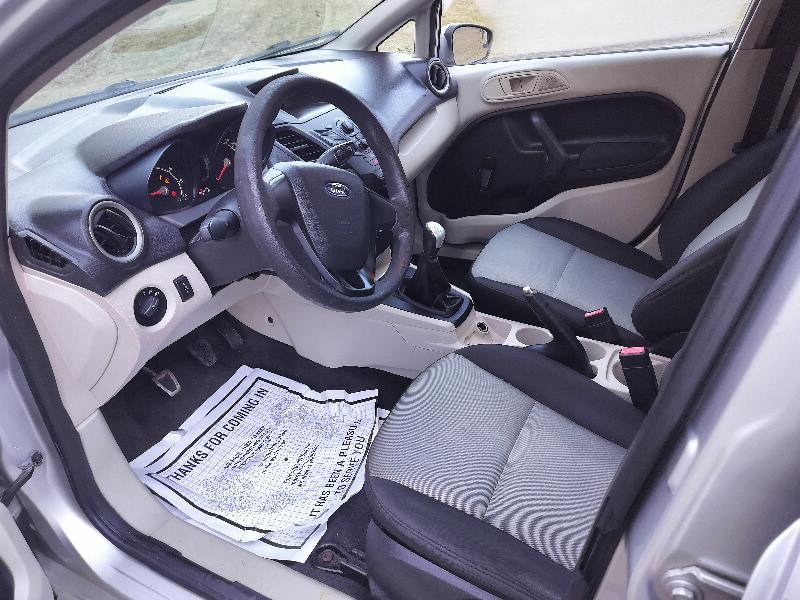 Ford Fiesta S Sedan 2013