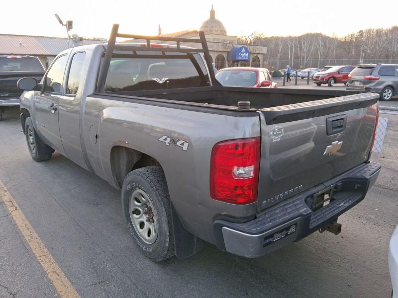 Chevrolet Silverado 1500 Work Truck Ext. Cab Std. Box 4WD 2008