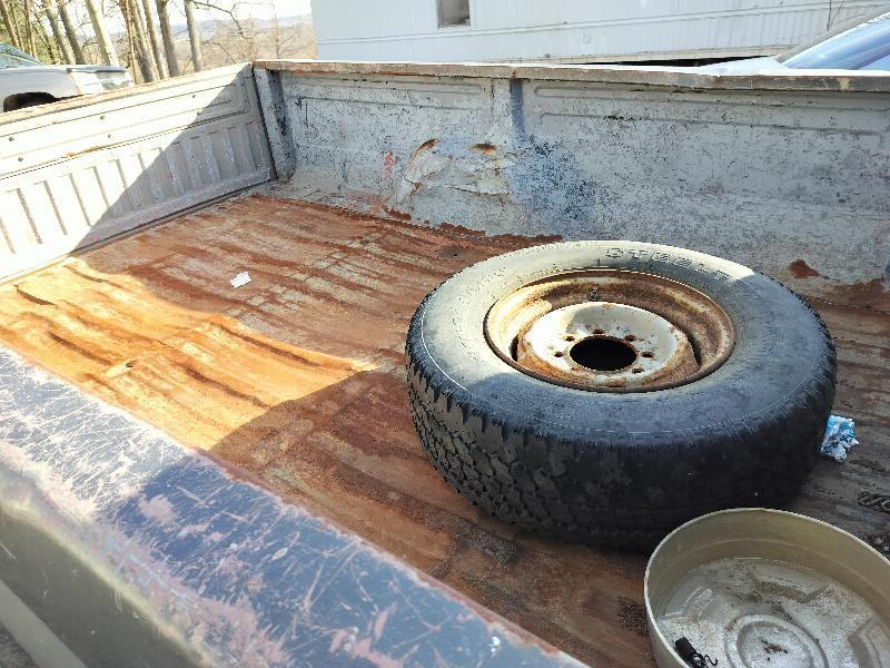 Ford F-250 XL HD Reg. Cab 2WD 1995